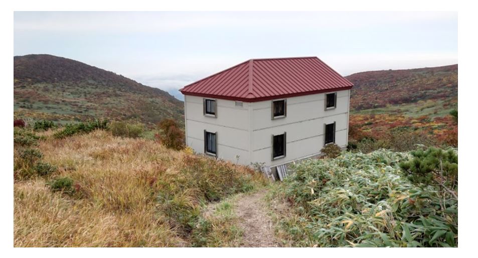 笊森避難小屋